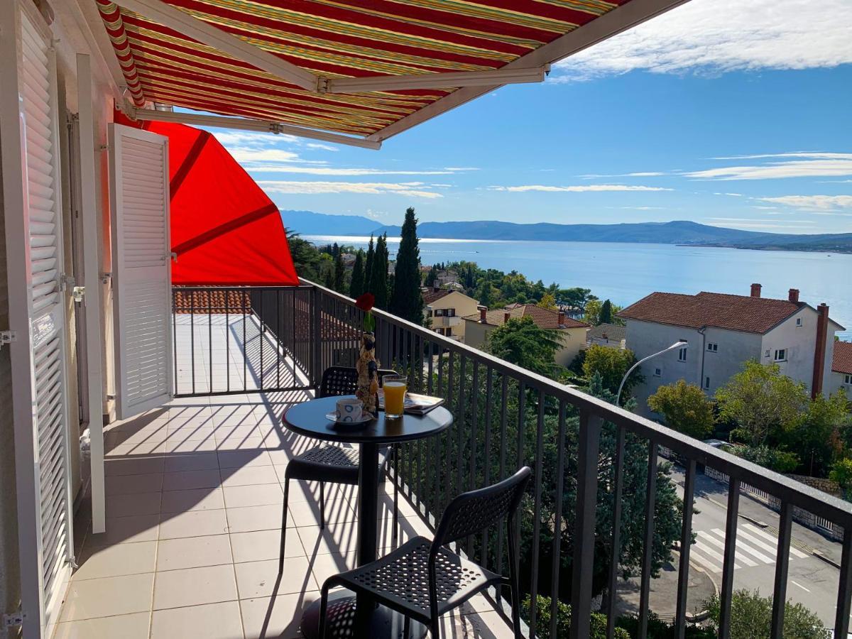 Apartments Julija Crikvenica Esterno foto