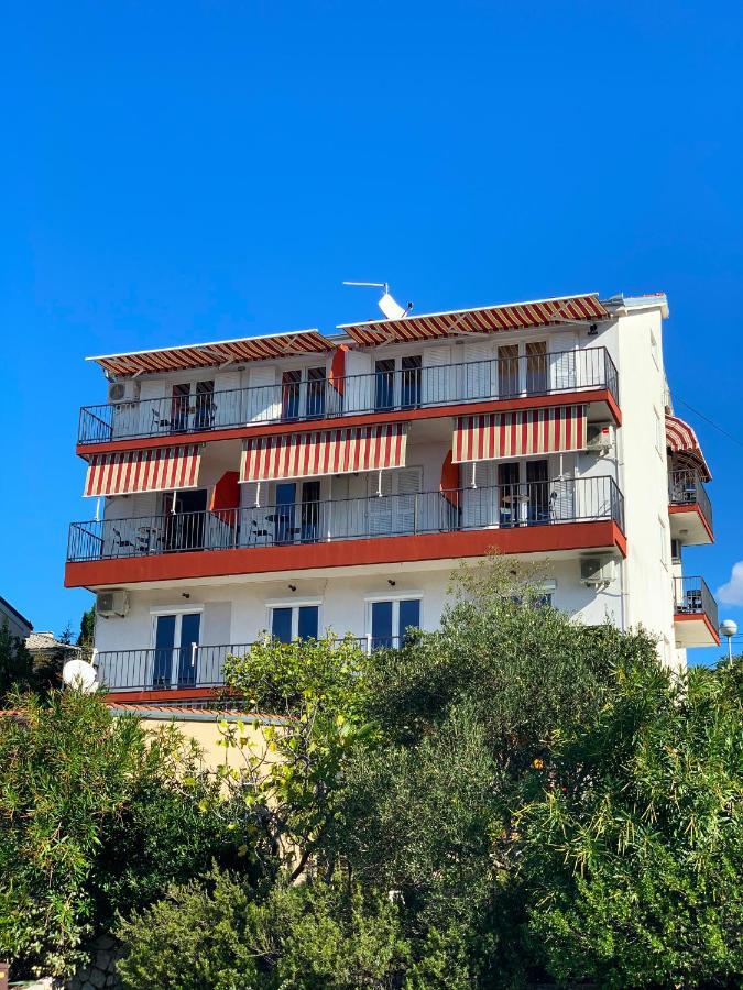 Apartments Julija Crikvenica Esterno foto