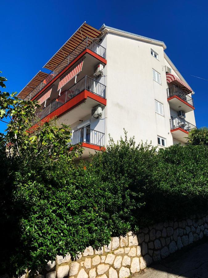 Apartments Julija Crikvenica Esterno foto
