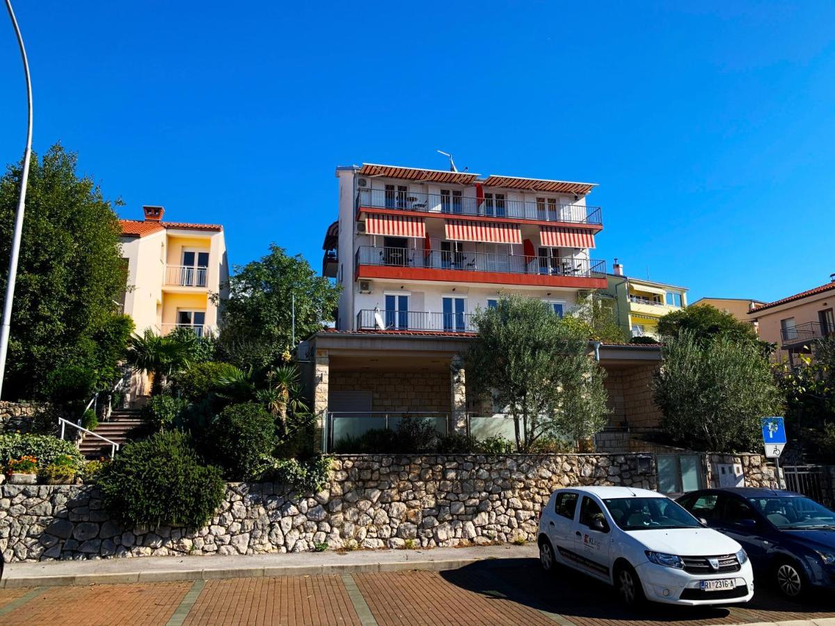 Apartments Julija Crikvenica Esterno foto